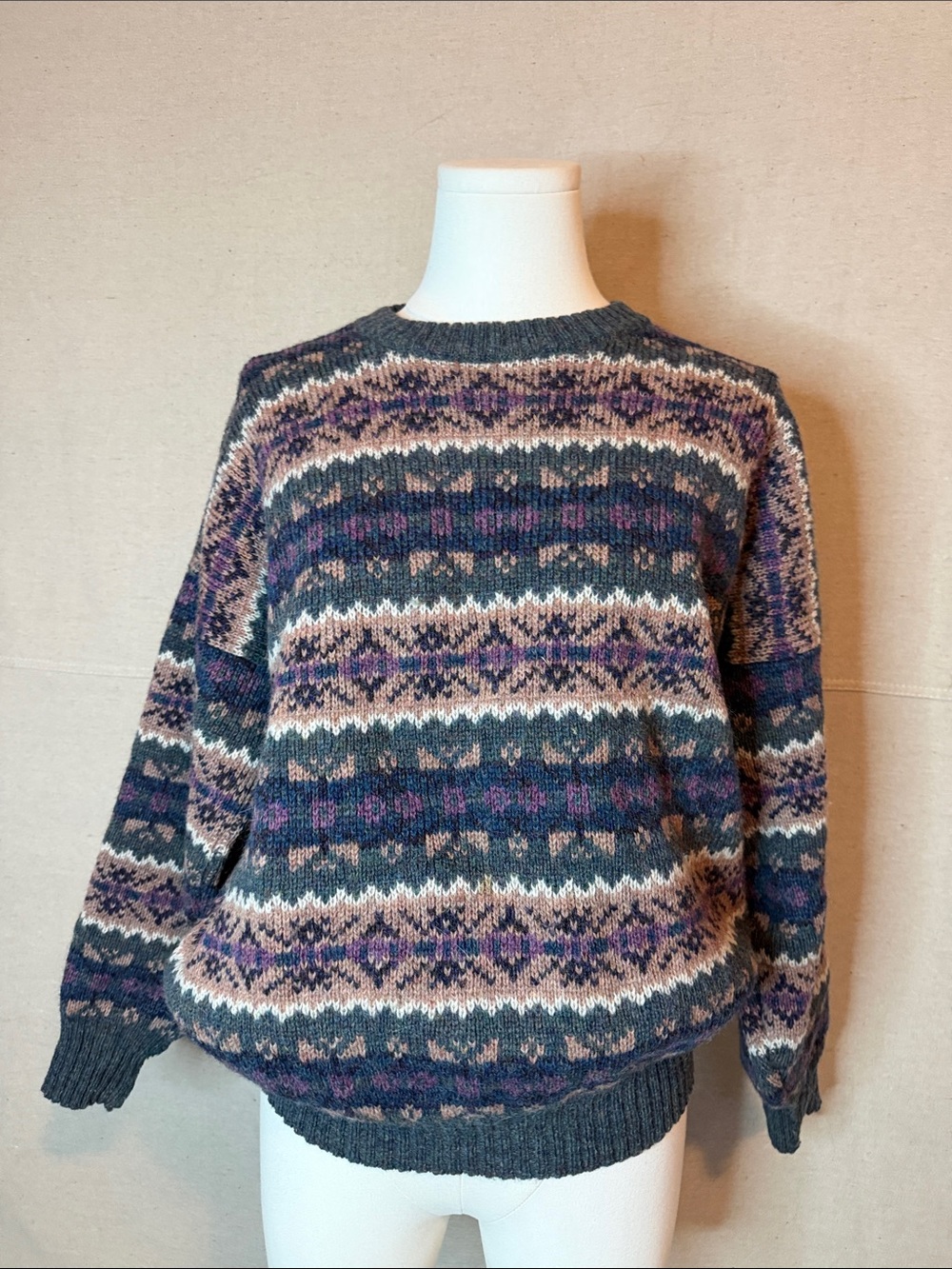 Vintage Gray and Purple Fair Isle Crewneck Sweater size large